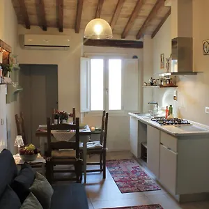 Luminoso E Silenzioso Centro Appartamento Firenze
